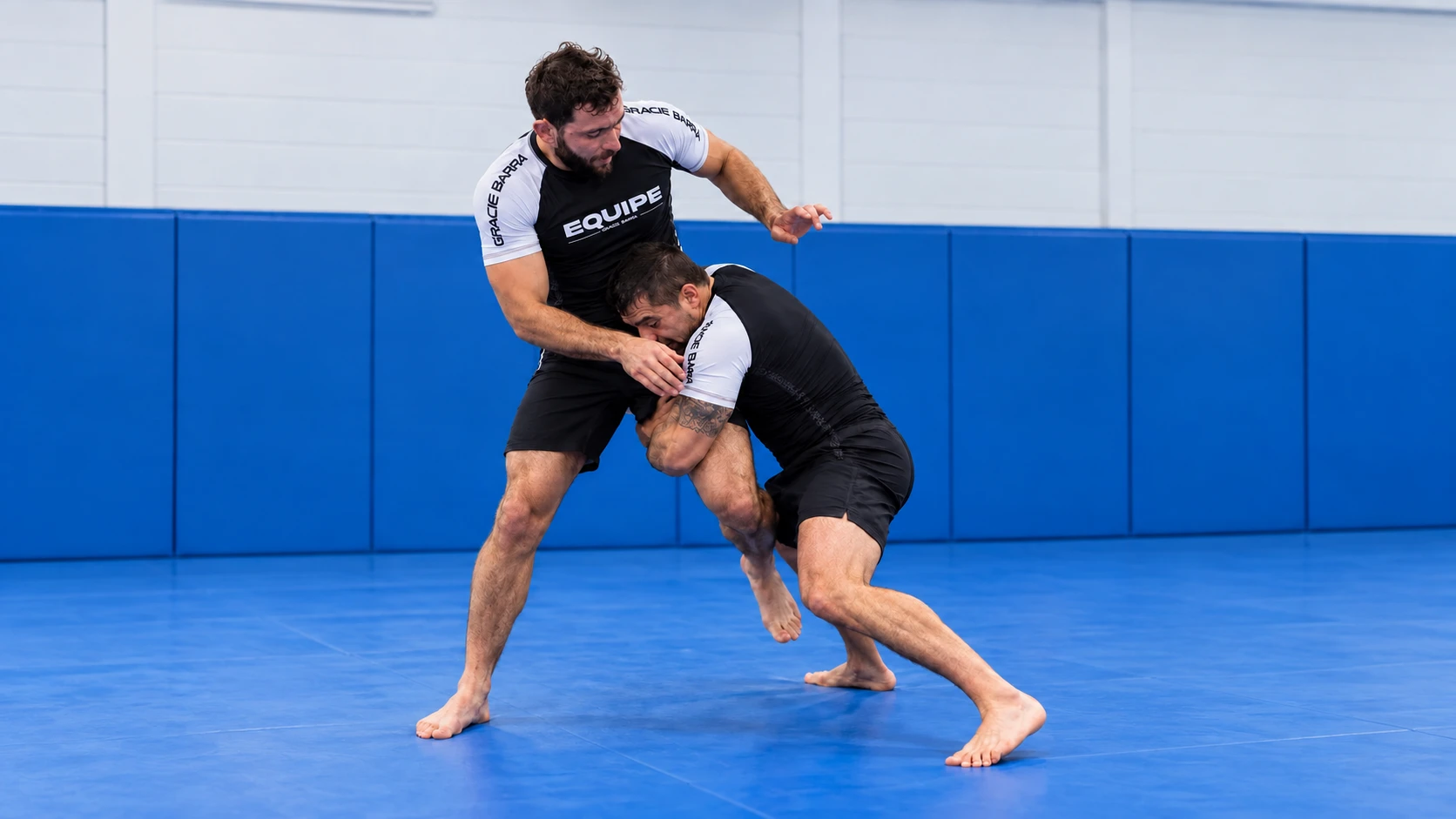 Gracie Barra athletes practicing No-Gi Jiu‑Jitsu